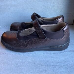 ** Drew bronze Mary Jane slip on shoes comfort 8